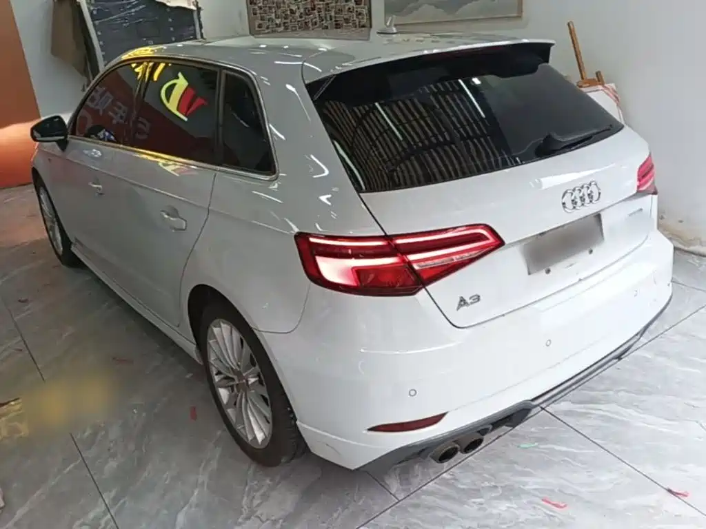 Audi A3 2018 30 Sportback 35 TFSI Fashion