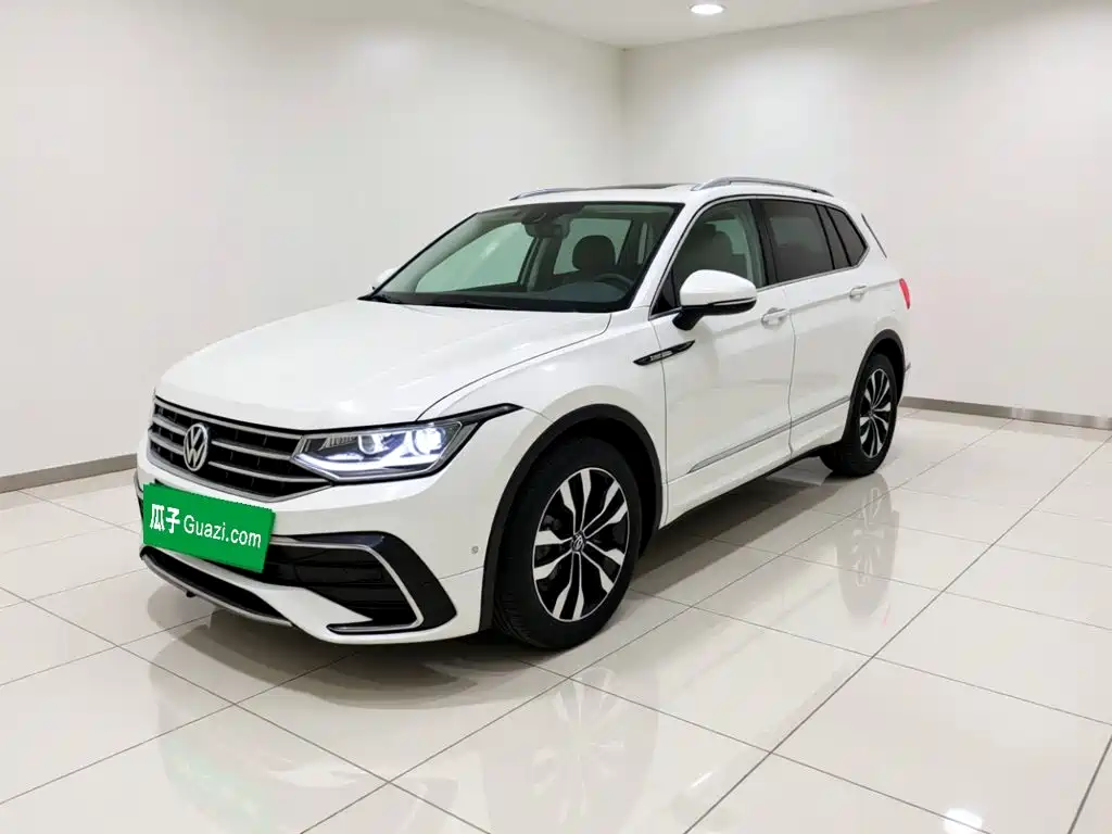 途观L 2022款 330TSI 自动两驱R-Line越享版 2023