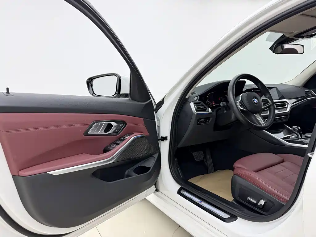 BMW 3 Series — миниатюра 5
