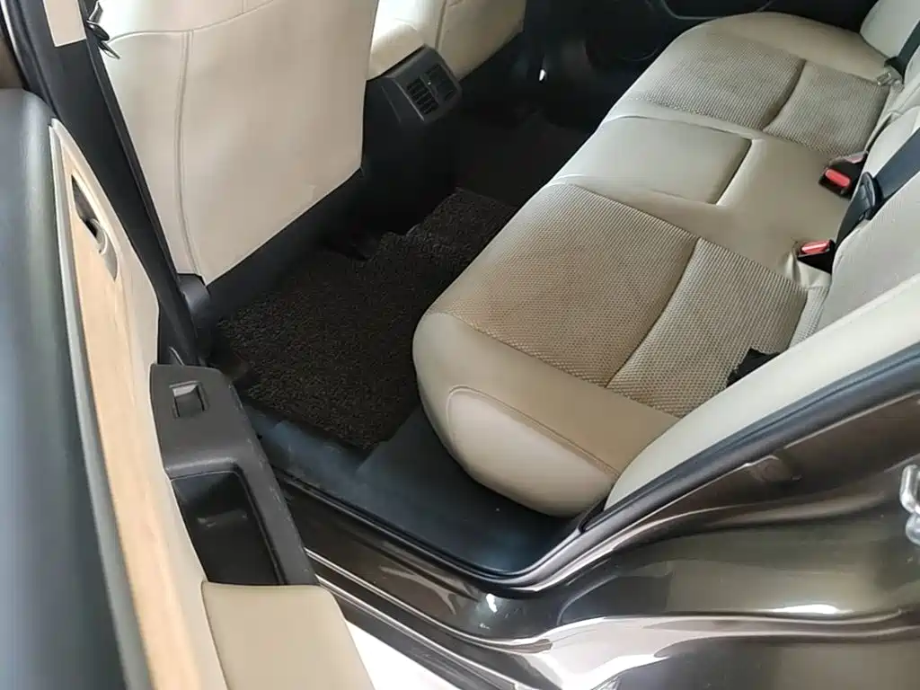 Honda Jade — миниатюра 17