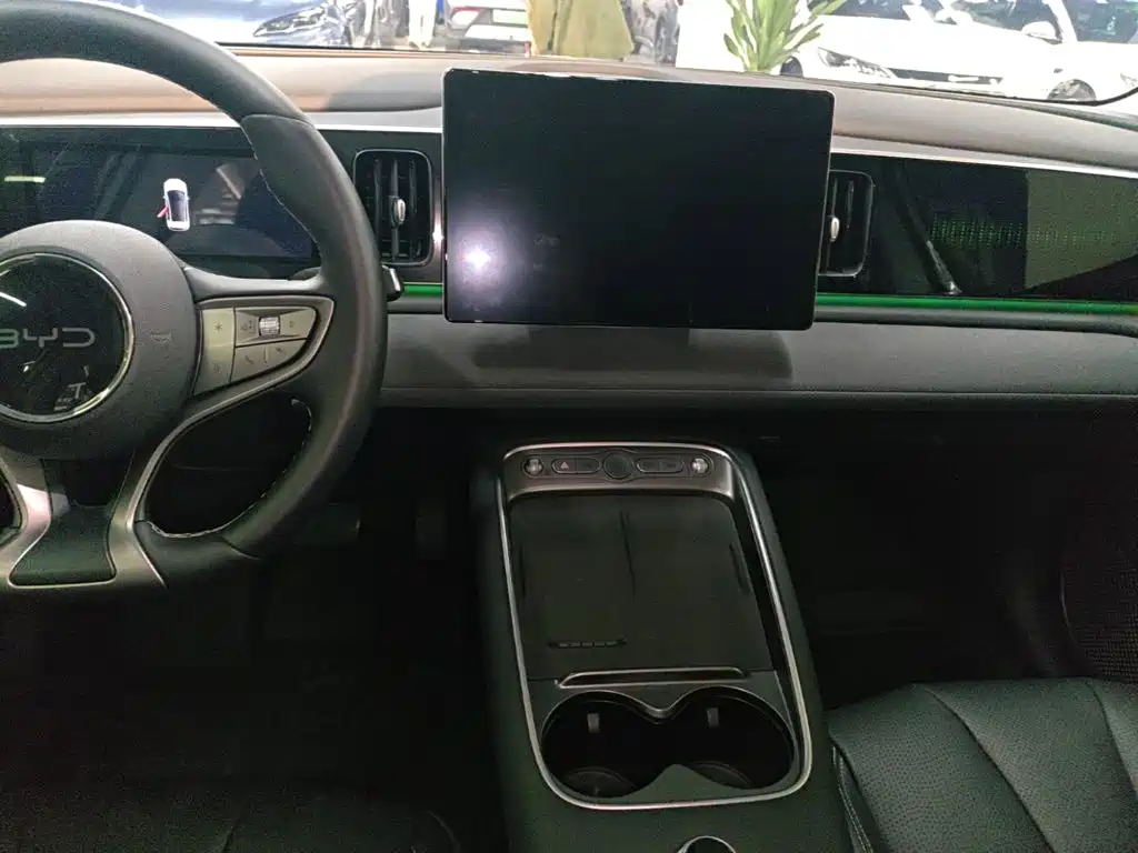 BYD Sealion 05 EV — миниатюра 13