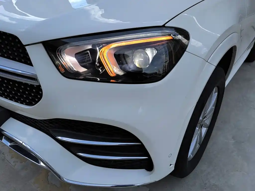 Mercedes-Benz GLE (Import) — миниатюра 24
