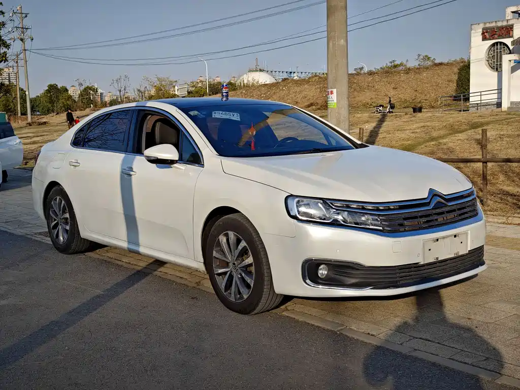 CITROEN C6