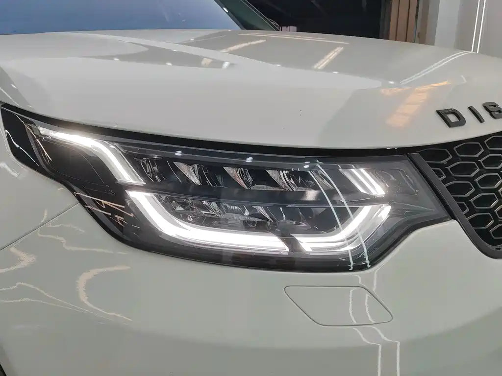 Land Rover Discovery — миниатюра 12