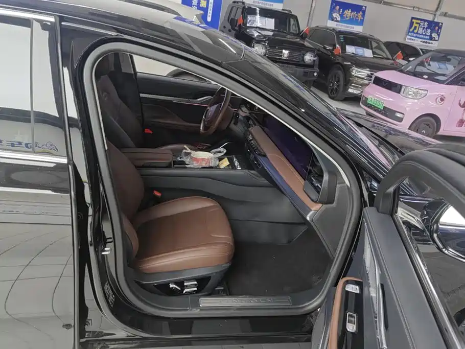 Lincoln Z — миниатюра 8