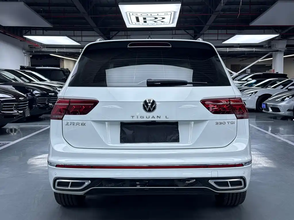 Volkswagen Tiguan L — миниатюра 19