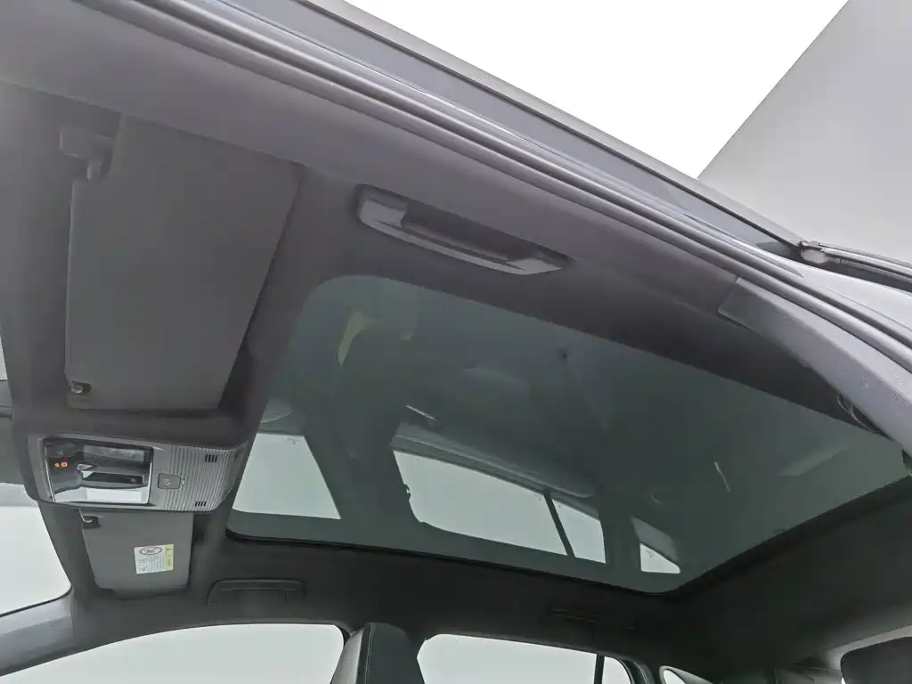 Volkswagen ID.4 X — миниатюра 14