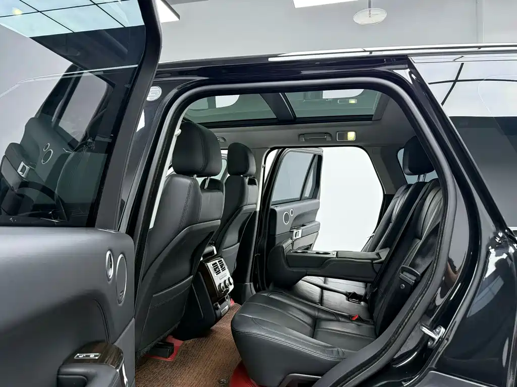 Land Rover Range Rover 2016 3.0T TDV6