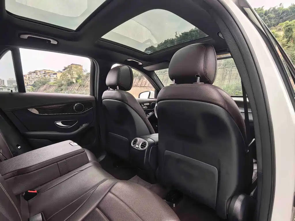 Mercedes-Benz GLC — миниатюра 27