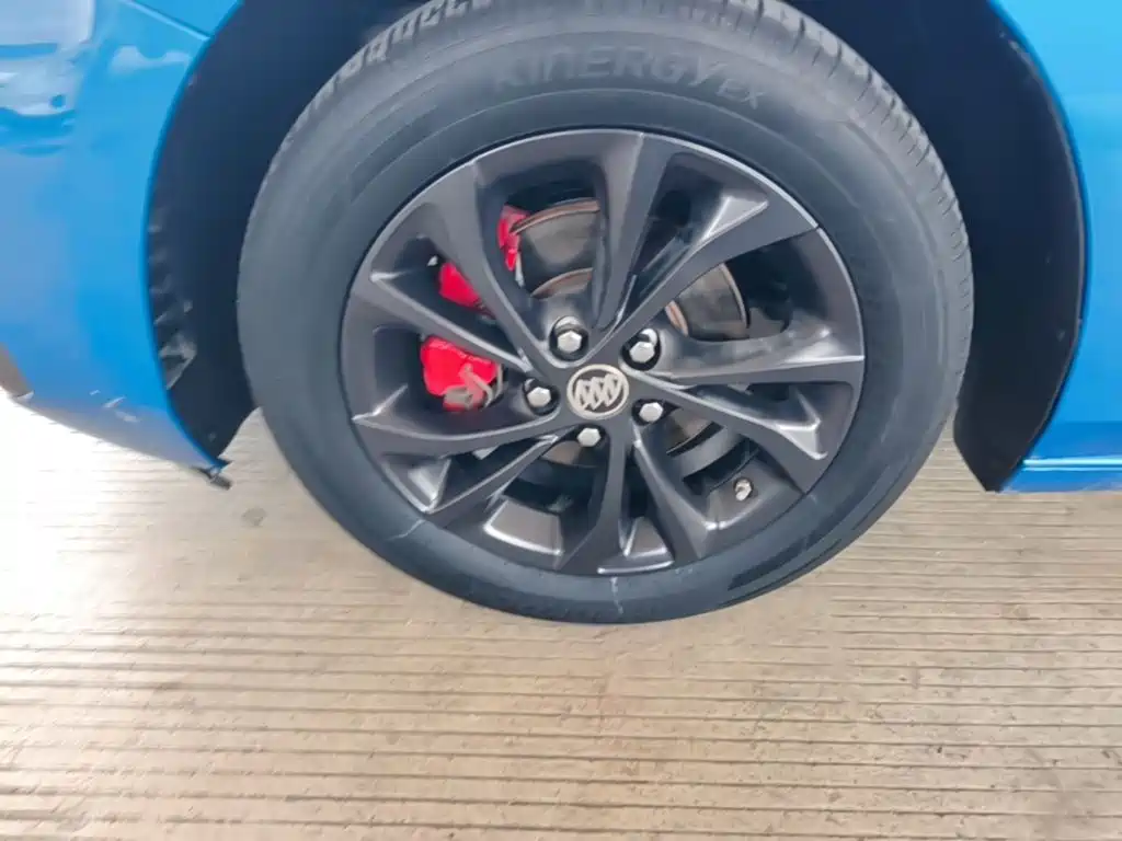 Buick Verano — миниатюра 23