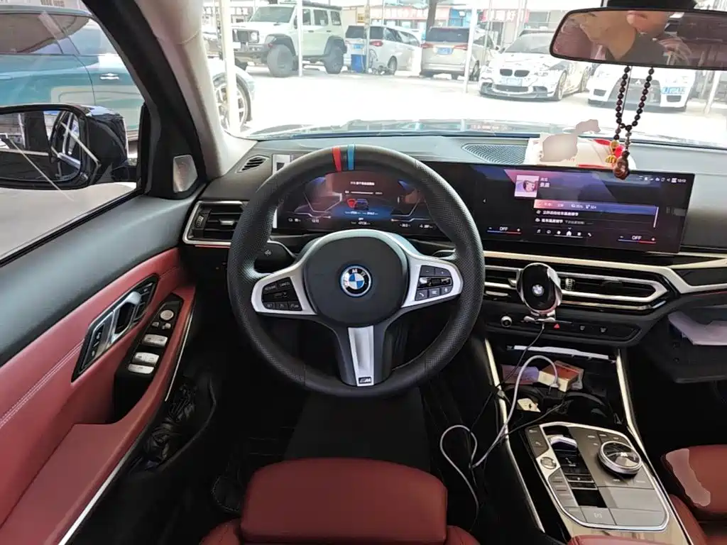BMW i3 — миниатюра 11