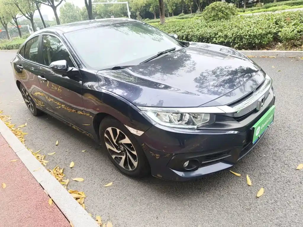 Honda Civic — миниатюра 4