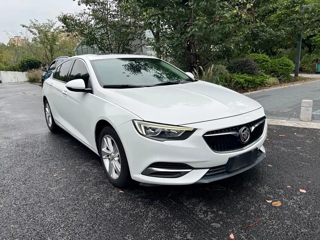 Buick Regal — миниатюра 3