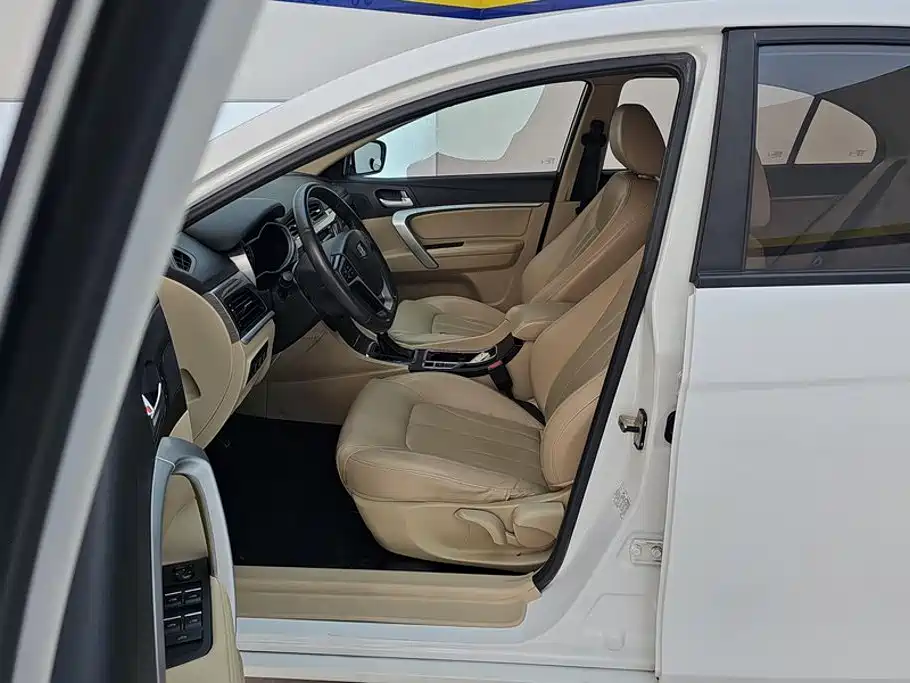 Geely Emgrand — миниатюра 9