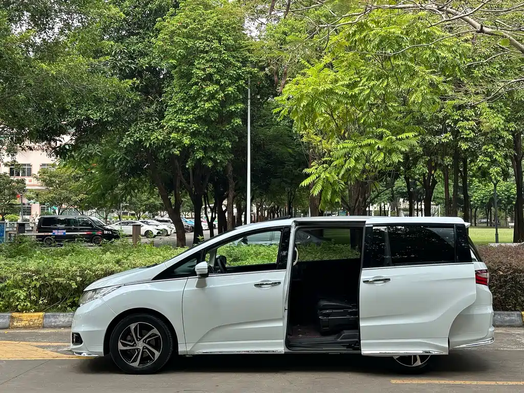 Honda Odyssey — миниатюра 24