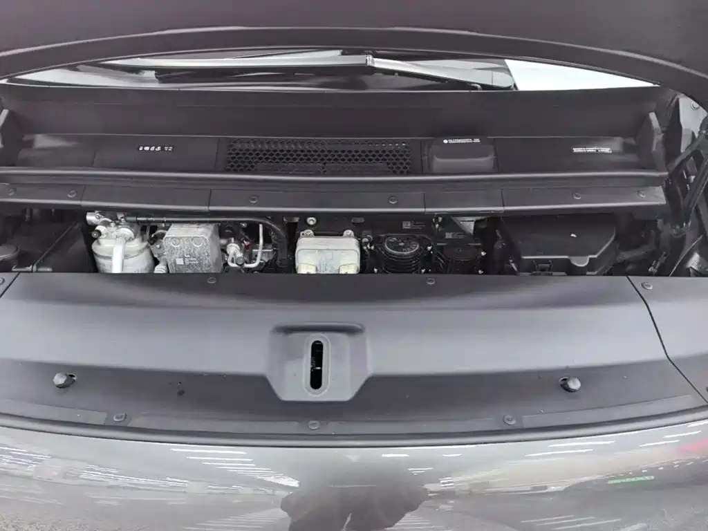 Li Auto Li MEGA — миниатюра 20