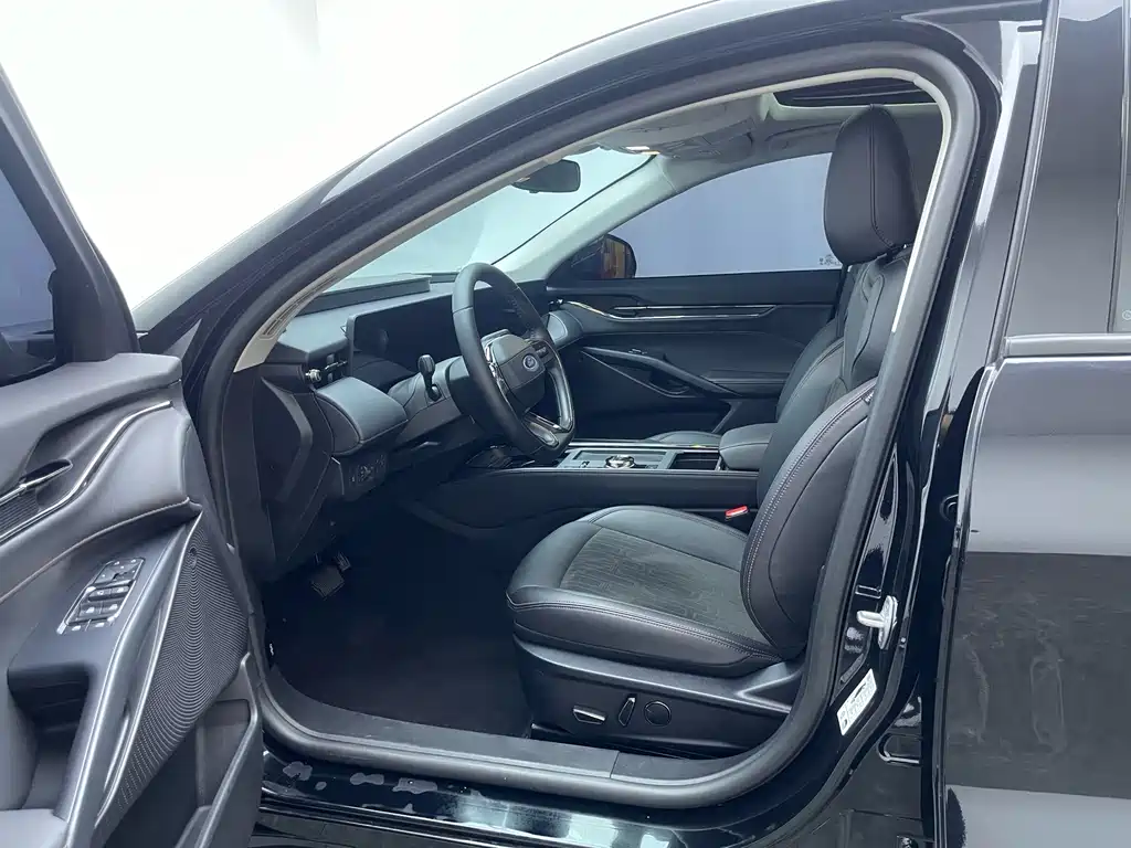 Ford Mondeo — миниатюра 13