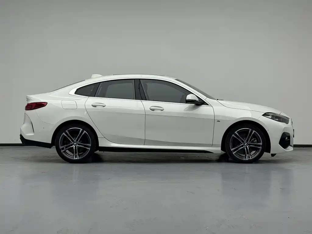 BMW 2 Series (Import) — миниатюра 9