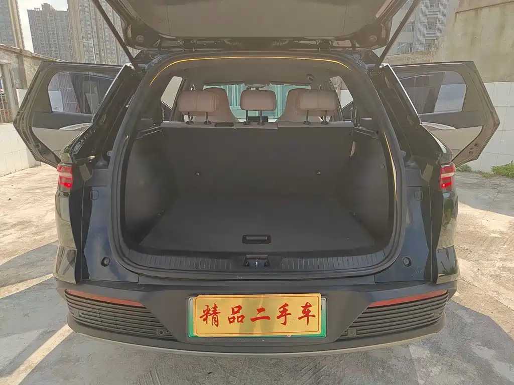 BYD PLUS New Energy — миниатюра 12