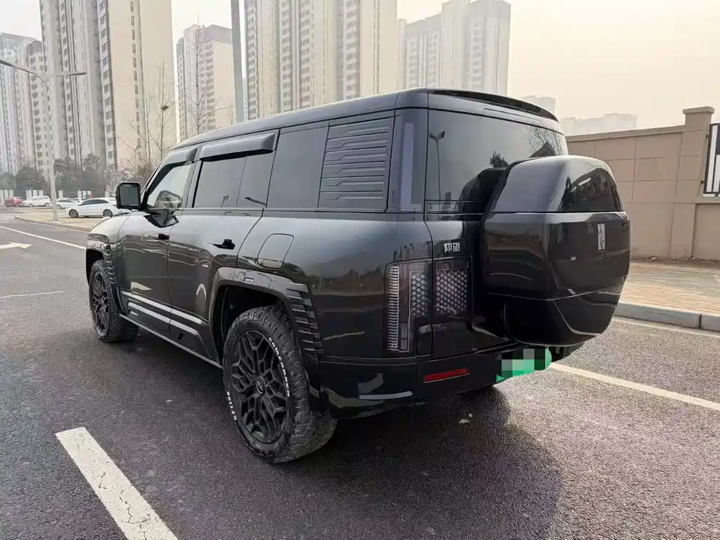 Yangwang U8 2023 Luxury