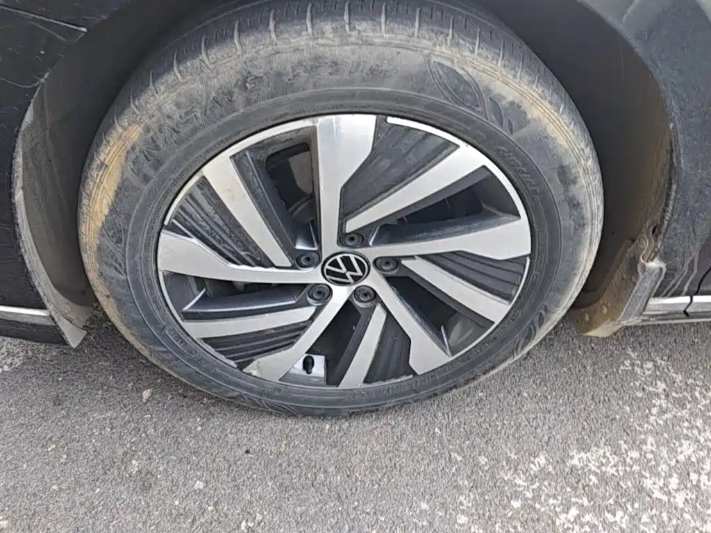 Volkswagen Magotan PHEV — миниатюра 23