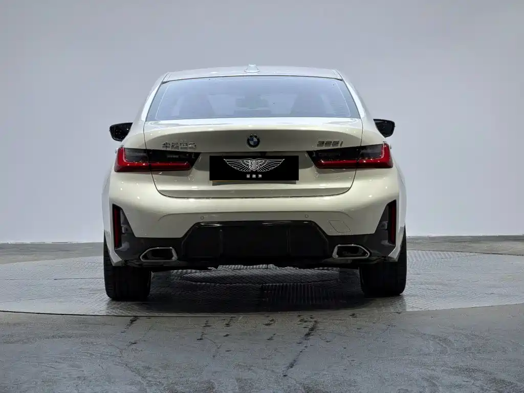 BMW 3 Series — миниатюра 3