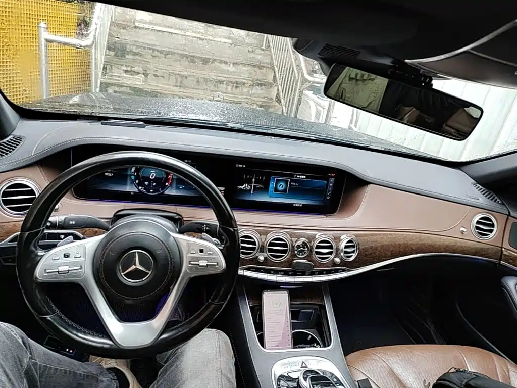 Mercedes-Benz S-Class — миниатюра 10