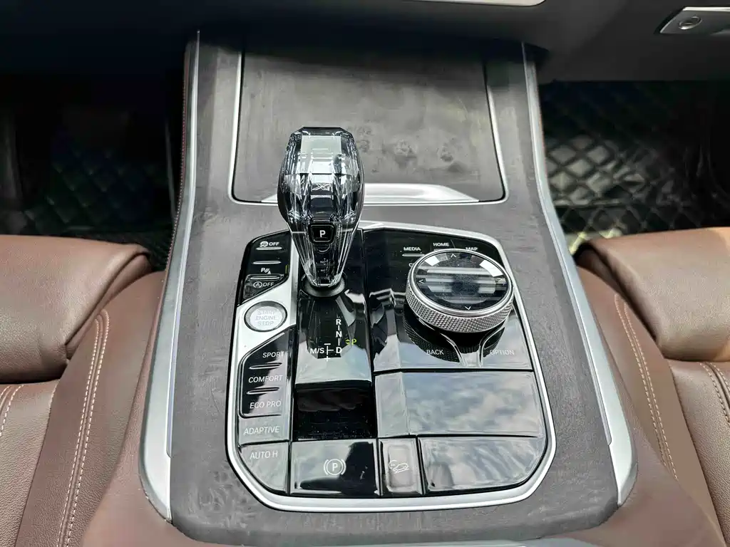 BMW X5 (Import) — миниатюра 16