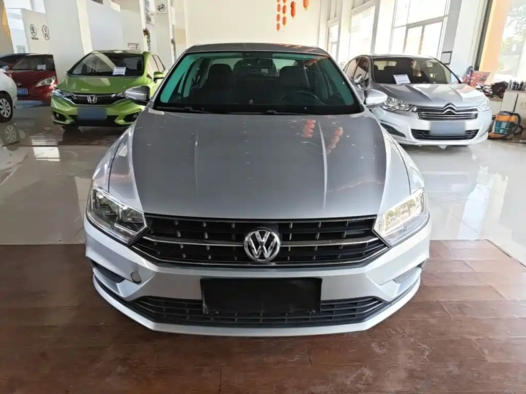 Volkswagen Bora — миниатюра 3