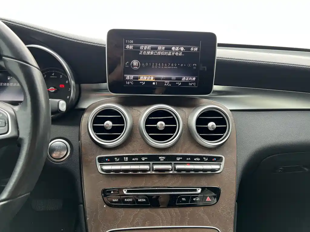 Mercedes-Benz GLC — миниатюра 10