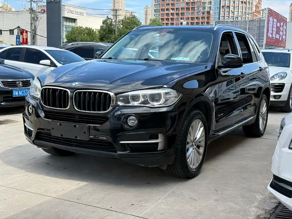 BMW X5 (Import)