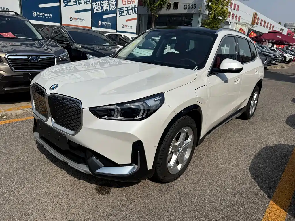 BMW iX1 — миниатюра 3
