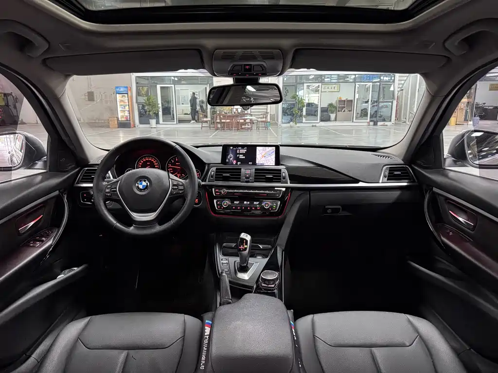 BMW 3 Series — миниатюра 13