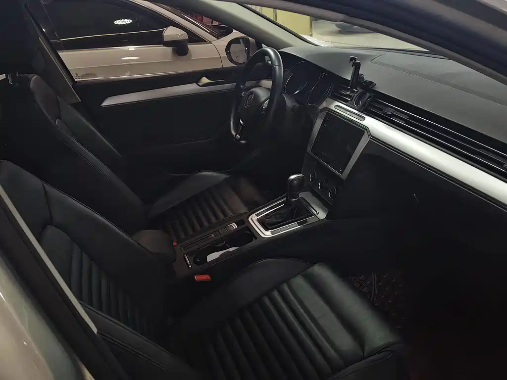 Volkswagen Magotan — миниатюра 6