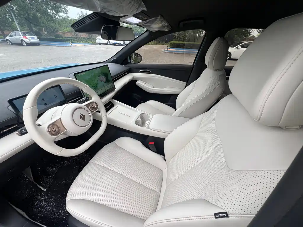 Baojun Yunhai — миниатюра 12