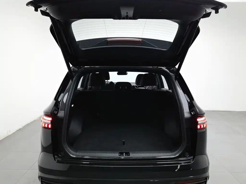 Geely Xingyue L — миниатюра 16