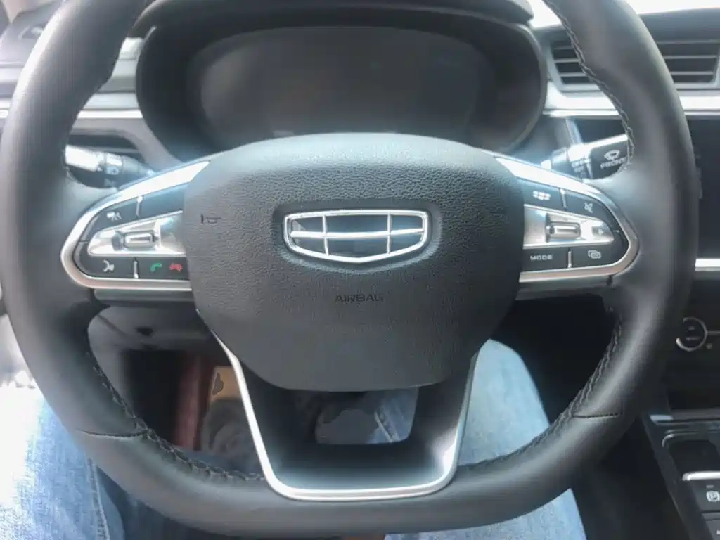 Geely Emgrand GL — миниатюра 11