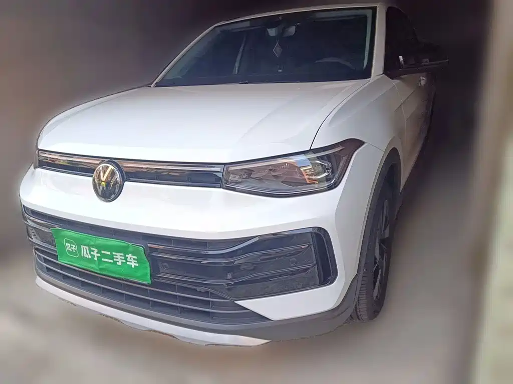 Volkswagen Tharu