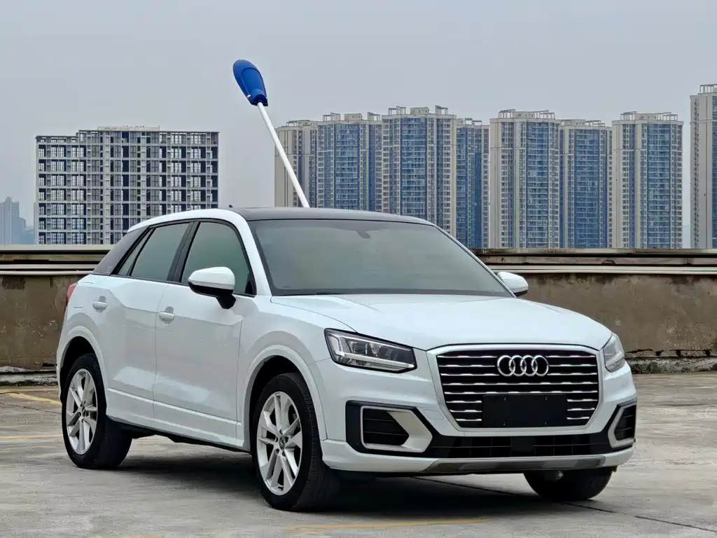 Audi Q2L — миниатюра 3