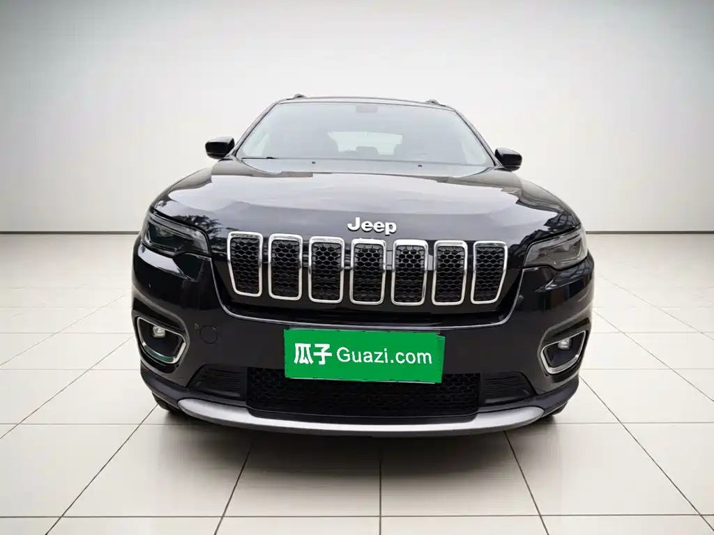 Jeep Cherokee — миниатюра 2