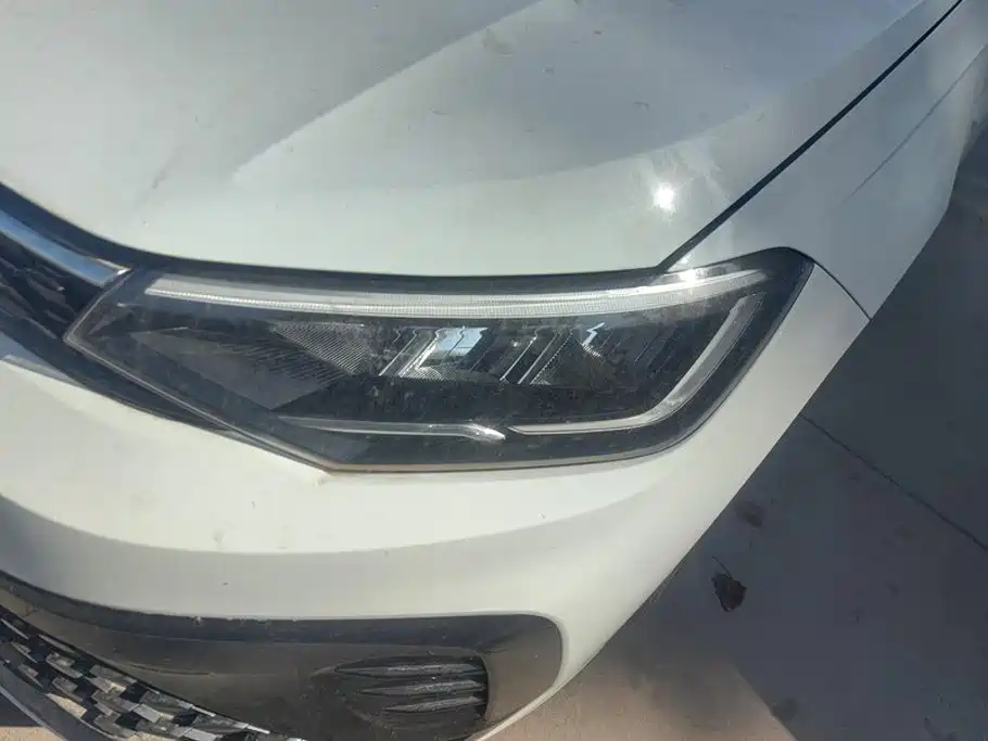 Volkswagen Lavida — миниатюра 5