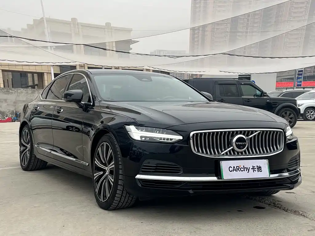Volvo S90 PHEV — миниатюра 3