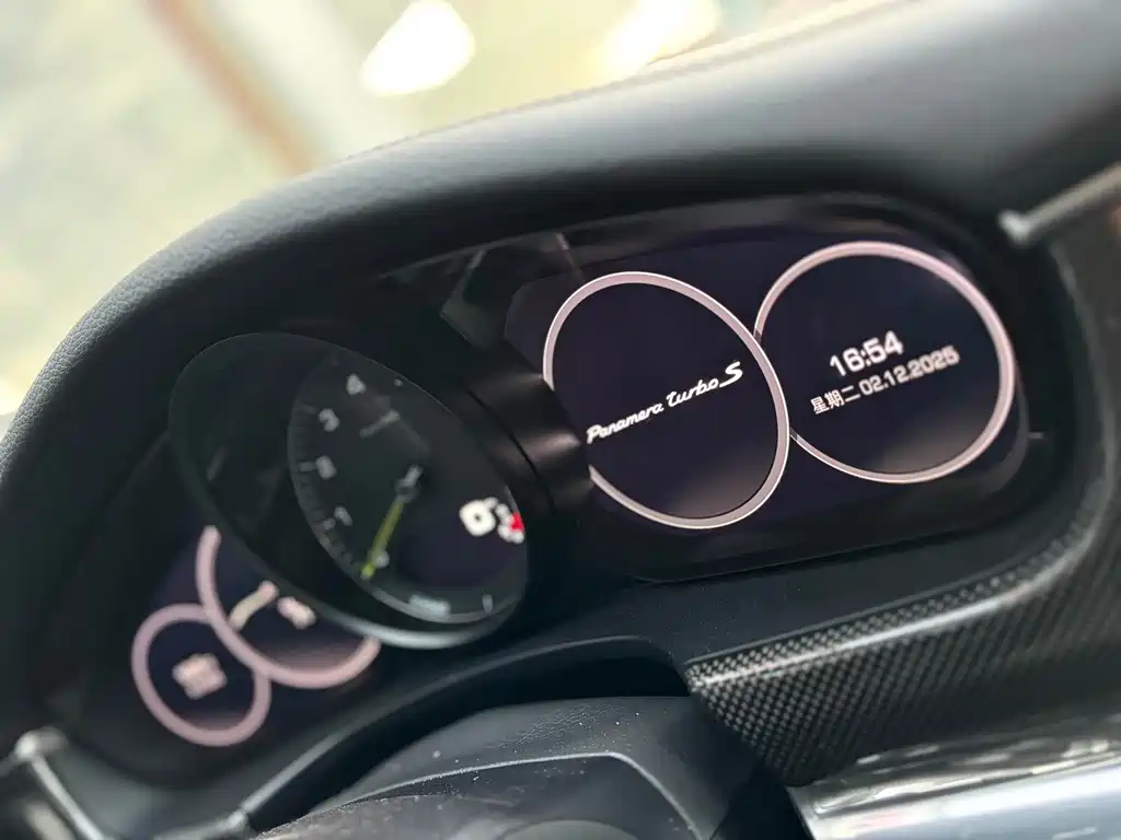 PORSCHE PANAMERA NEW ENERGY