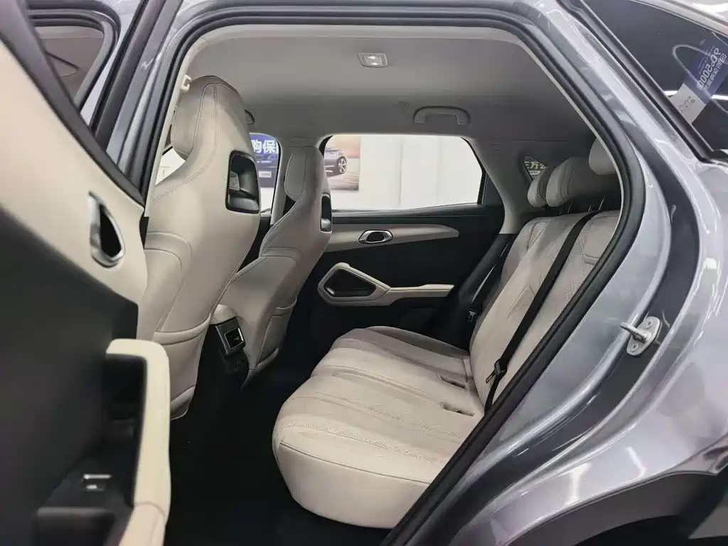 BYD Yuan UP — миниатюра 6