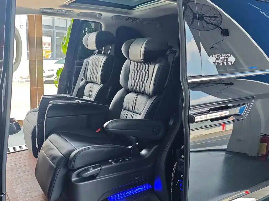 Honda Elysion — миниатюра 8