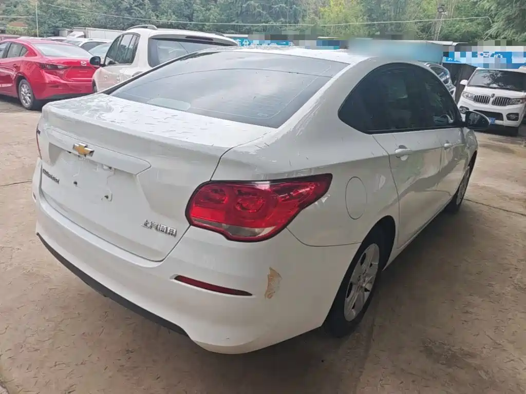 Chevrolet Cavalier — миниатюра 7