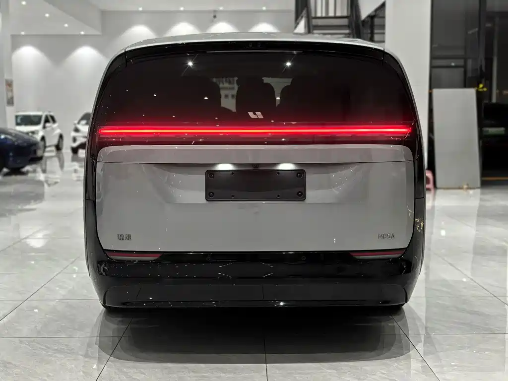 Li Auto Li MEGA — миниатюра 5