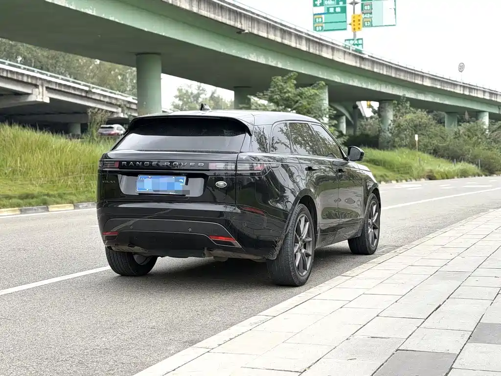 Land Rover Velar — миниатюра 13