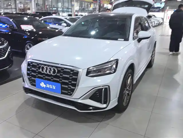 AUDI Q2L 2022