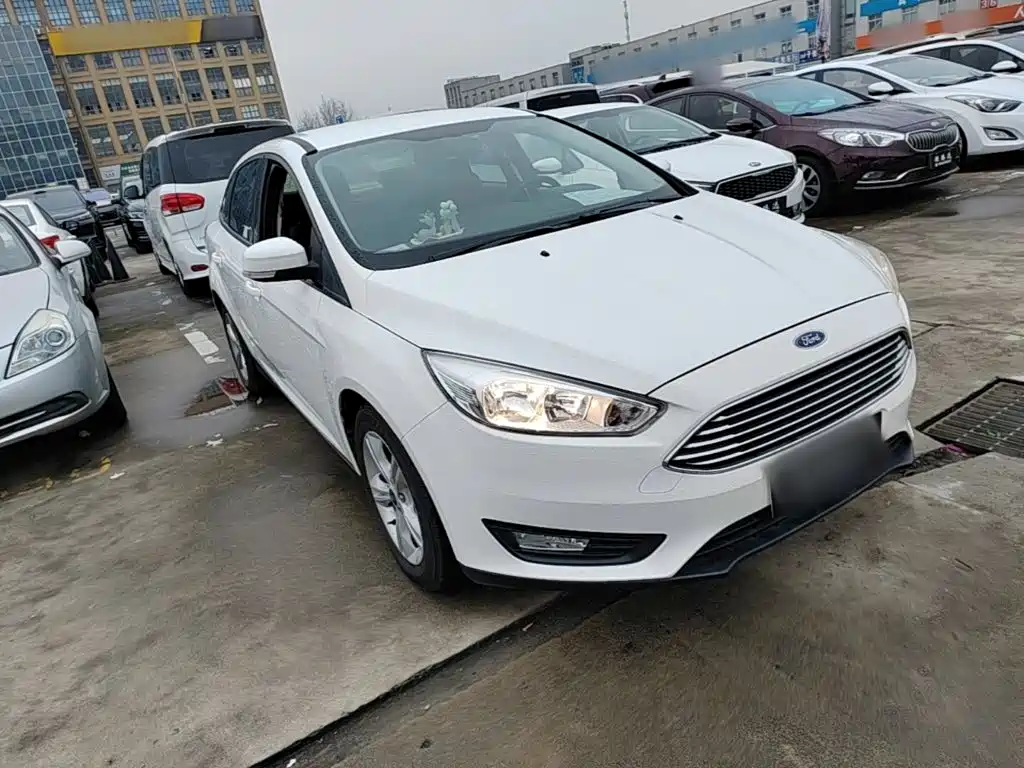 Ford Focus — миниатюра 4